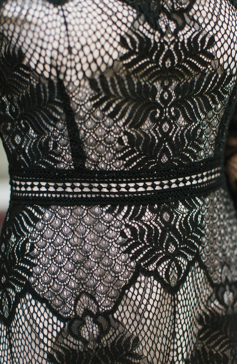 Layer Cake Lace Ruffle Dress – Trinity Clothing